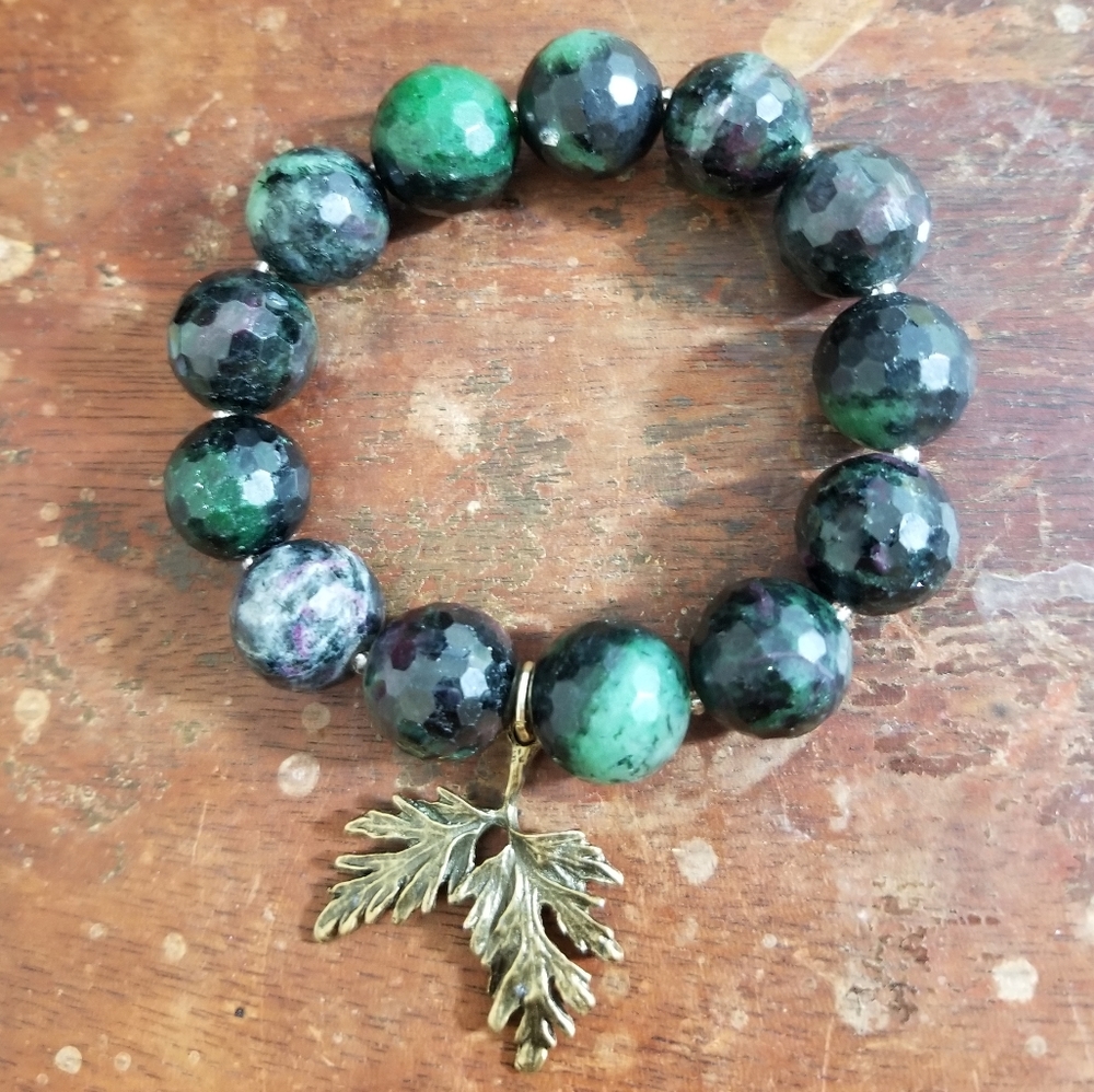 Handcrafted beaded bracelet